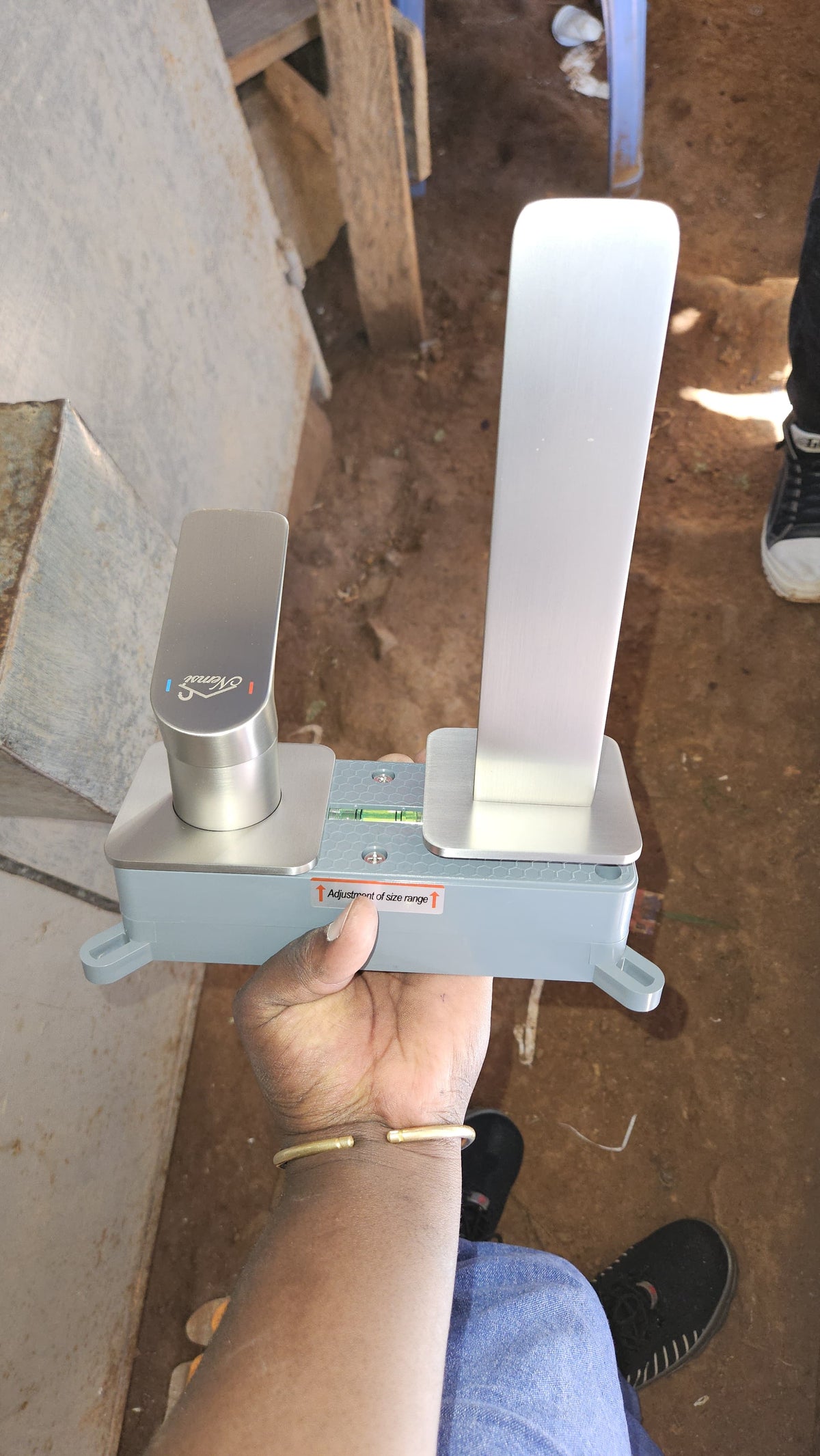 Nemsi Concealed basin mixer Tap.