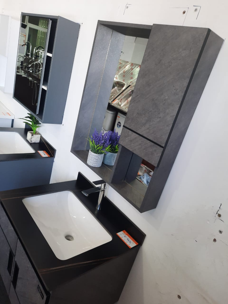 Hand Wash Cabinet Basin. With granite top. (Medium size)